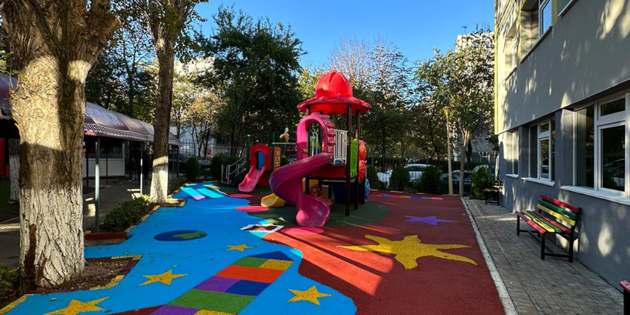 Amenajare loc de joaca de interior BubuLand, Cluj Amenajare loc de joaca de interior BubuLand, Cluj