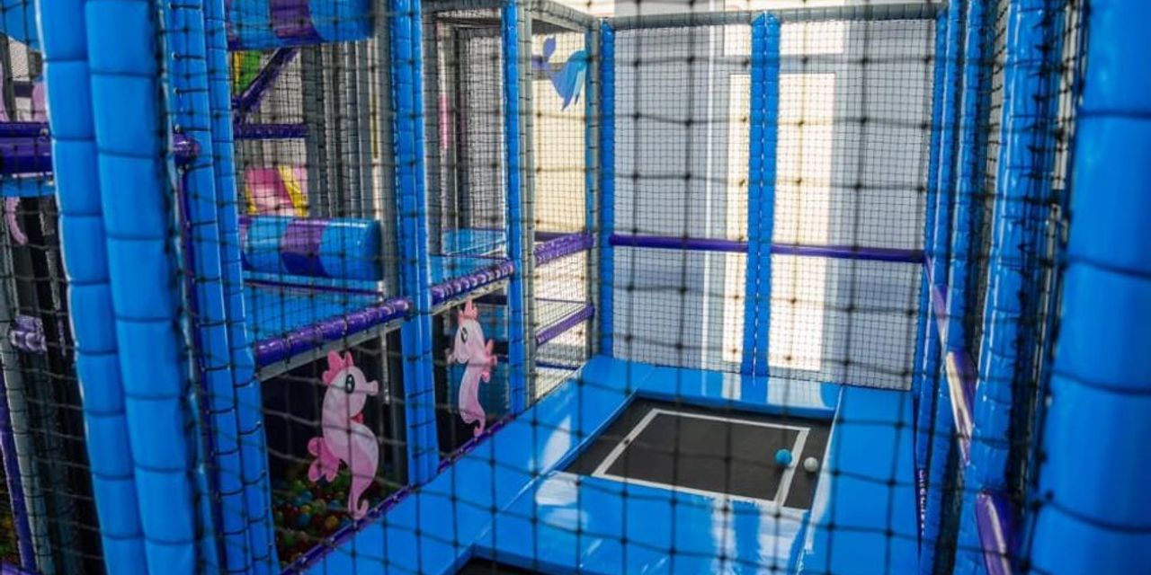 Amenajare loc de joaca de interior gradini a camigo cluj 10