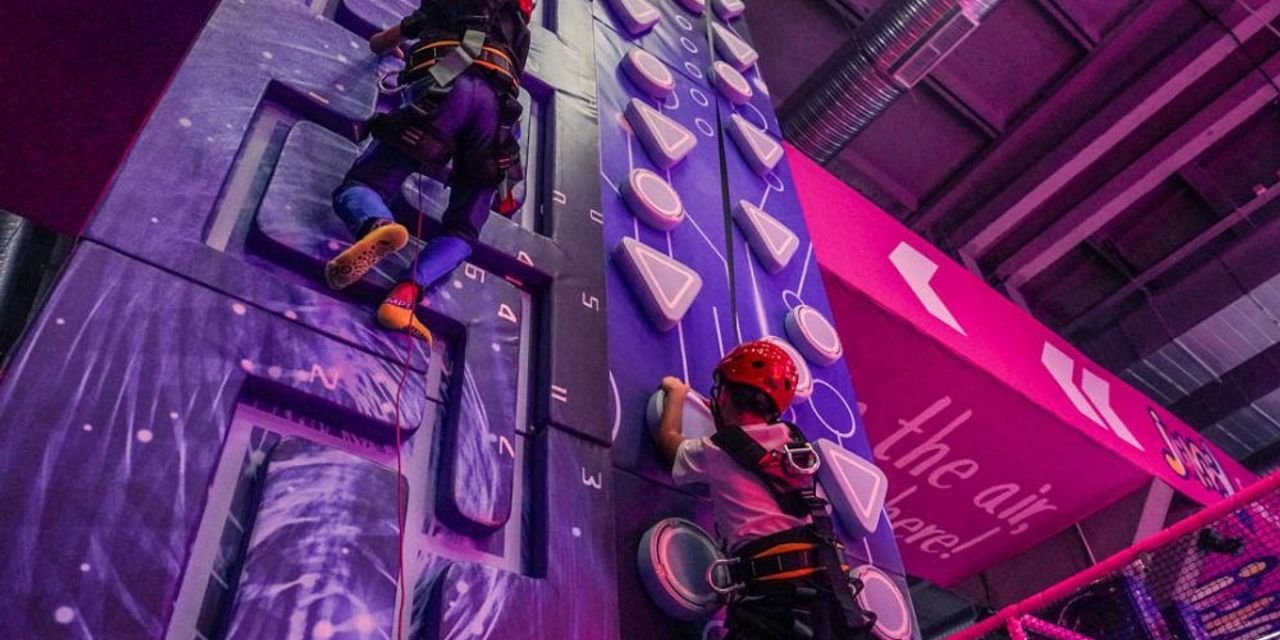 Pereti si turnuri de escalada. waterboyzjpg Pereti si turnuri de escalada. waterboyzjpg