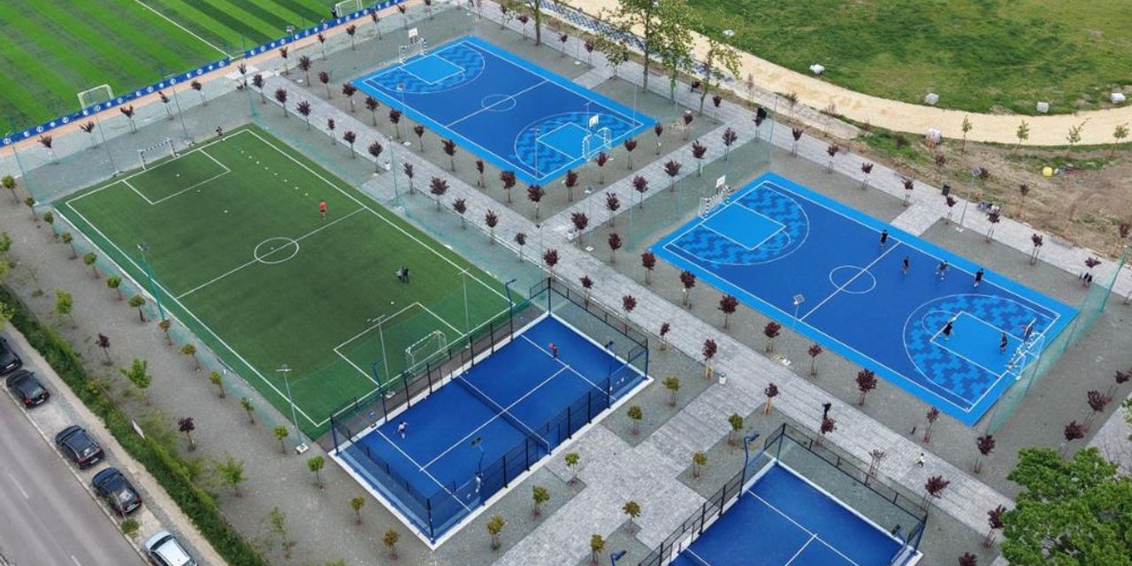 Amenajari teren de sport urban Waterboyz Amenajari teren de sport urban Waterboyz