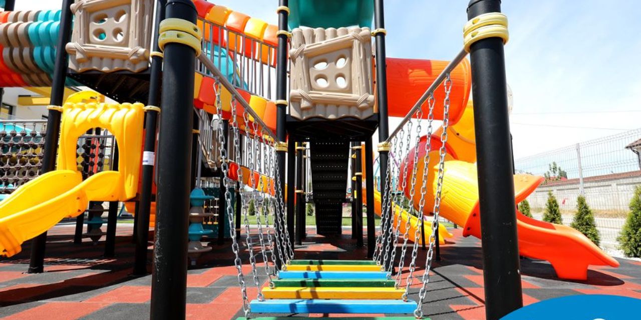 Designing outdoor playground Adventure Land Craiova