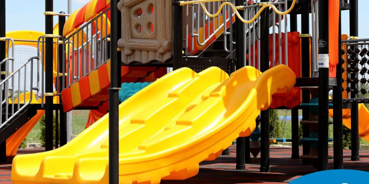 amenajare loc de joaca de exterior adventure land craiova 5