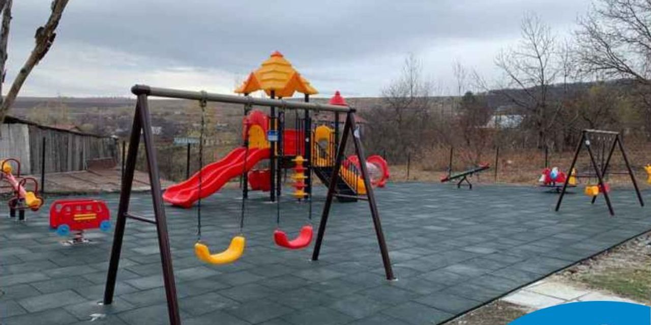 Designing outdoor playground, Deleni Designing outdoor playground, Deleni