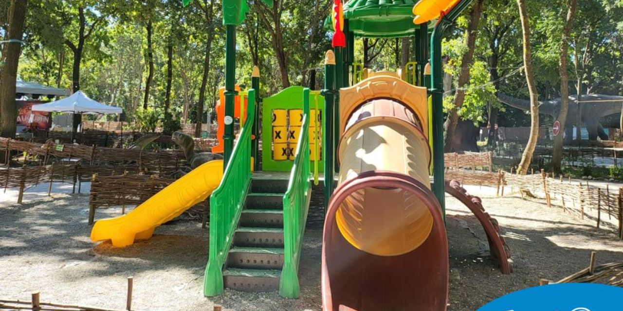 Designing outdoor playground Jurasica Adventure Theme Park, Neptun Designing outdoor playground Jurasica Adventure Theme Park, Neptun