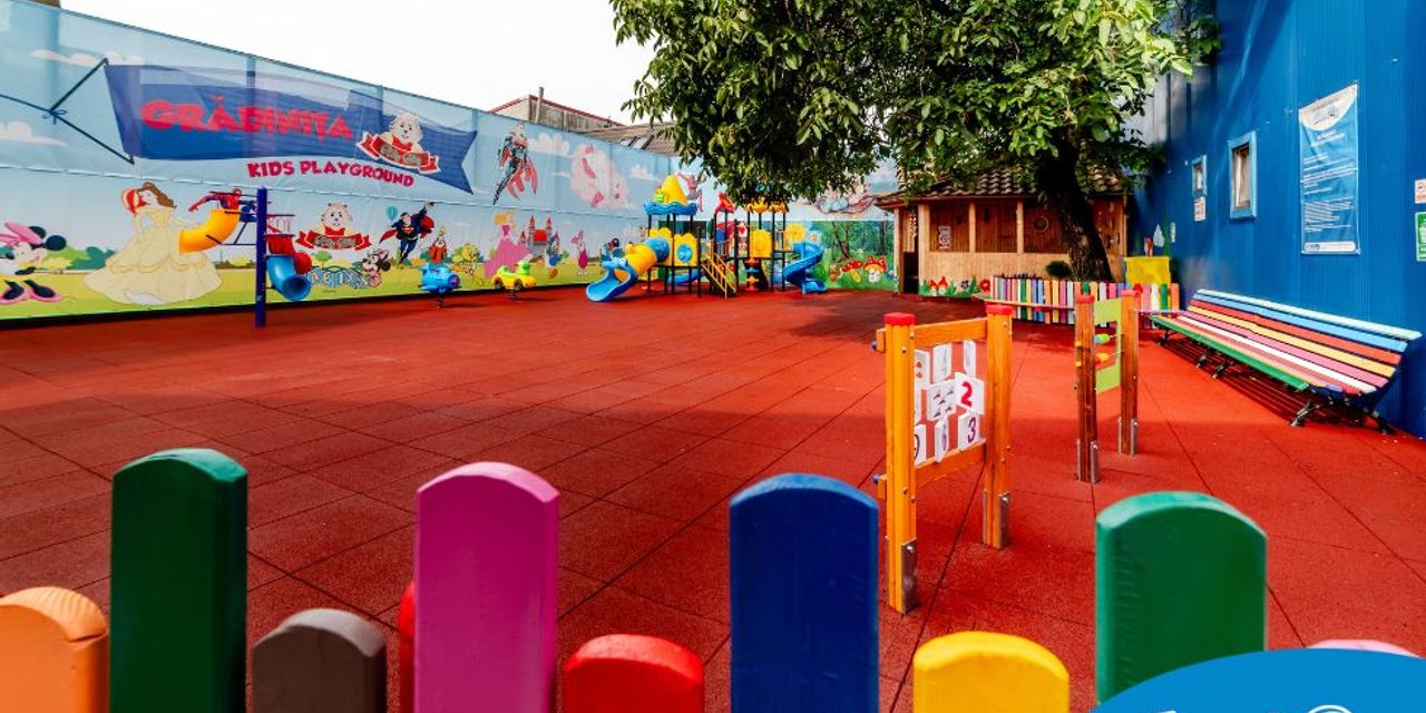 Arranging outdoor playground Kity Bity Kindergarten, Constanta Arranging outdoor playground Kity Bity Kindergarten, Constanta