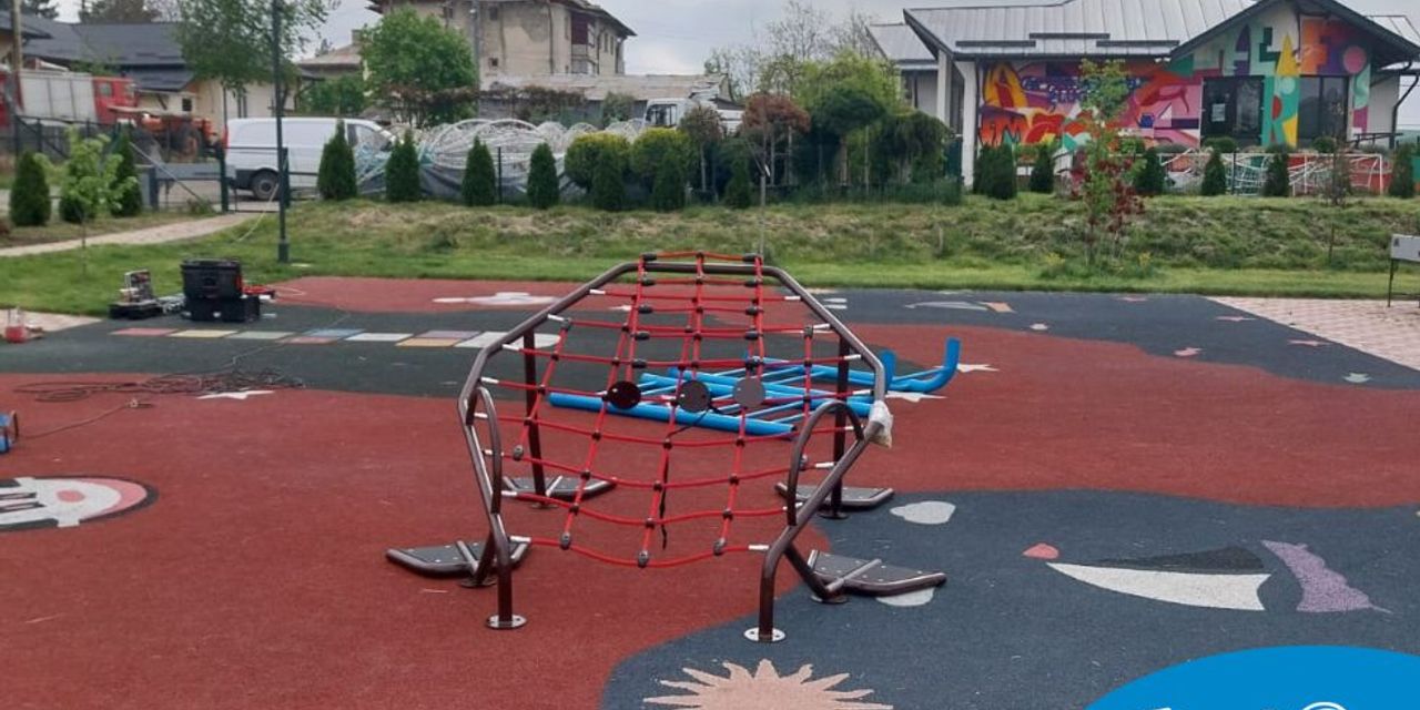 amenajare loc de joaca de exterior plugari iasi 1 2 amenajare loc de joaca de exterior plugari iasi 1 2
