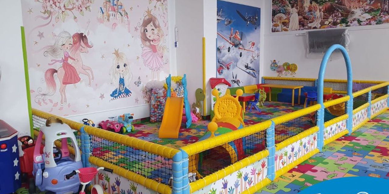 amenajare loc de joaca de interior zurli botosani 1