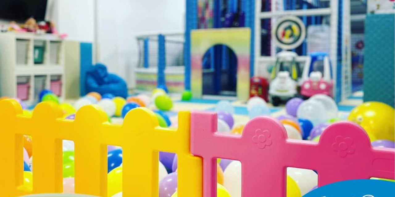 Designing indoor playground Mirunel, Bucharest Designing indoor playground Mirunel, Bucharest
