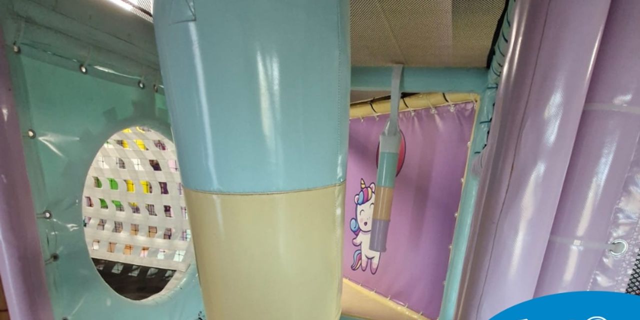 amenajare loc de joaca modular pink unicorn 9
