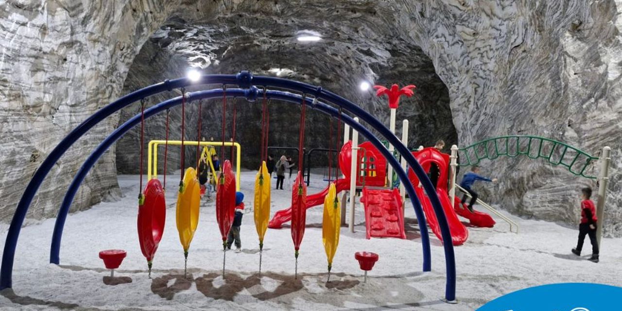 Amenajare complex de joaca Salina Targu Ocna