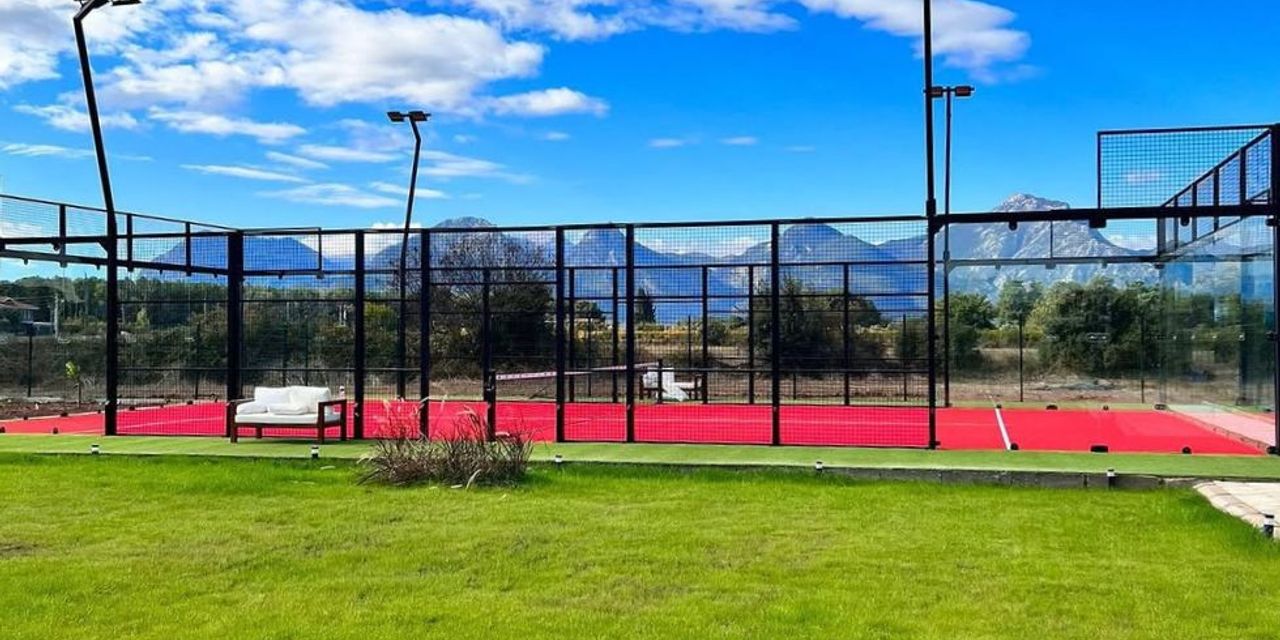 teren de padel constanta waterboyz 6 2