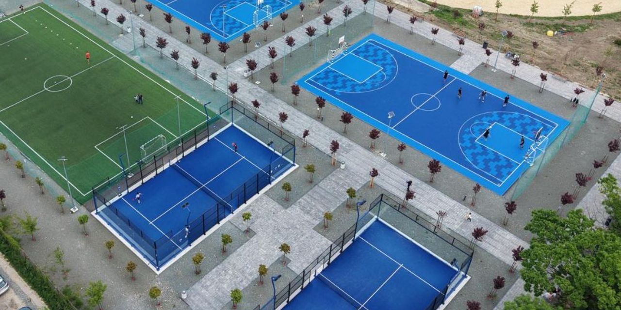 teren de sport padel waterboyz 1 teren de sport padel waterboyz 1