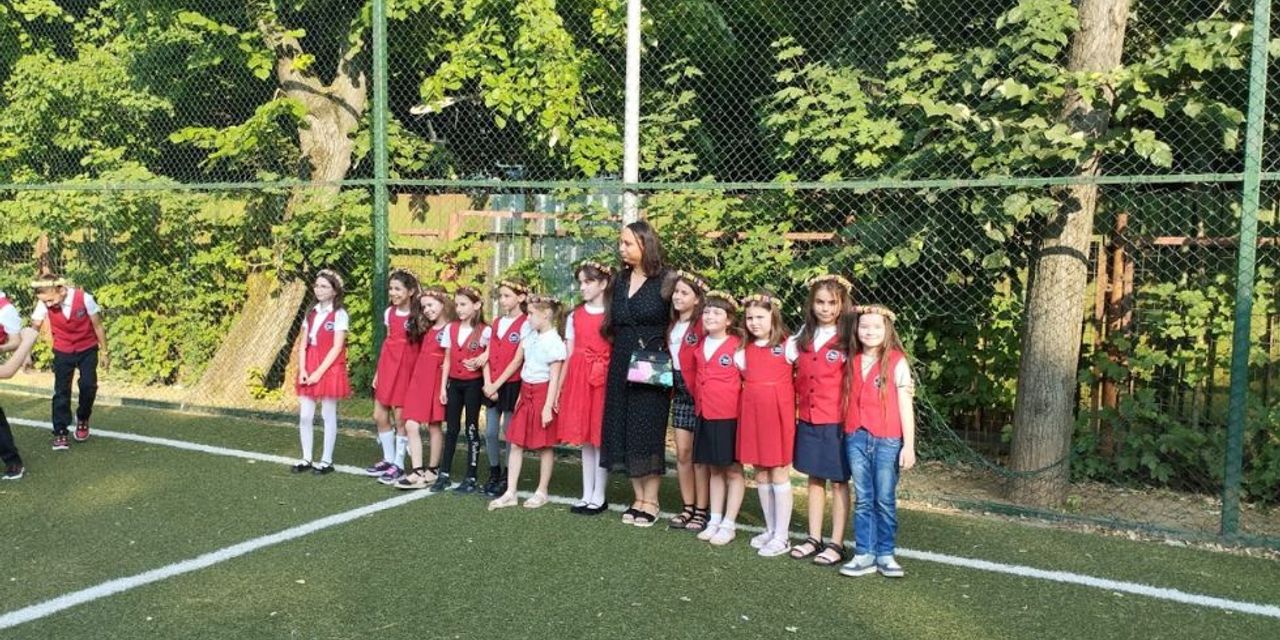 terenuri de sport spatii publice si educationale terenuri de sport spatii publice si educationale