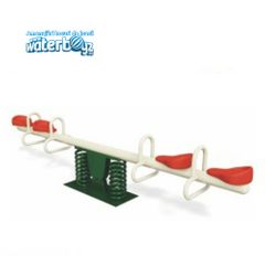 Balansoar pe arcuri cu 4 locuri model 2