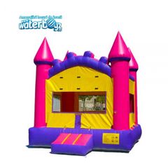 Castel gonflabil cu turnulete