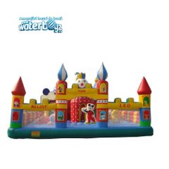Loc de joaca gonflabil profesional Model 2 12x7x5m