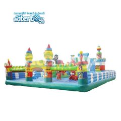 Loc de joaca gonflabil profesional Model 5 13x8x5m