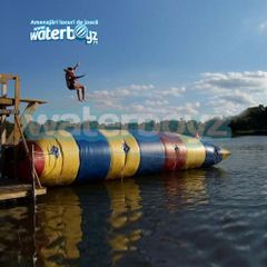 Perna gonflabila Waterboyz cu catapulta