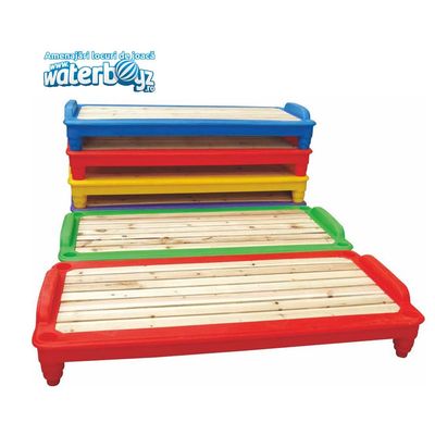 Kindergarten stackable wooden bed
