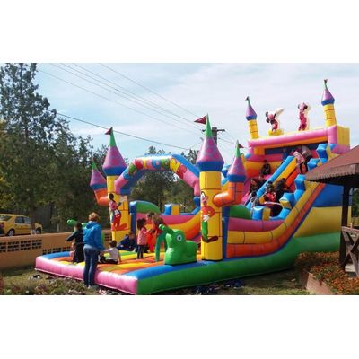 Tobogan gonflabil profesional Castelul Disney’ 12x6x10 cu garantie 12 luni