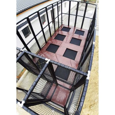 Trambulina modulara elastica pentru interior cu 8 locuri Junior, 800x396x200 cm, 3-12 ani