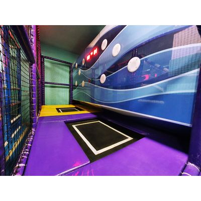 Trambulina interactiva cu sistem electronic pentru interior, 120x120 cm, 3-12 ani