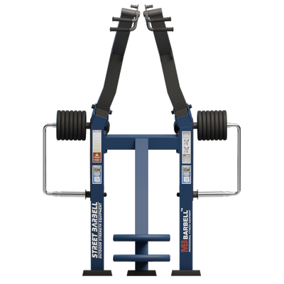 Outdoor divergent lat pull