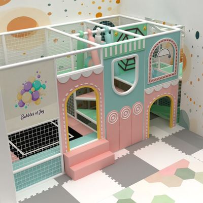 Amenajare completa loc de joaca de interior la cheie Bubbles of Joy, 3-12 ani