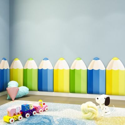 Panou de perete Soft Play cu burete, model Creion, pentru locuri de joaca de interior