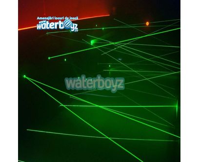 Sistem Laser Maze Starter pentru locuri de joaca indoor, 10 module laser, ecran tactil 22”, control digital