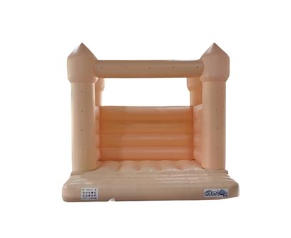 Castel gonflabil roz model 3