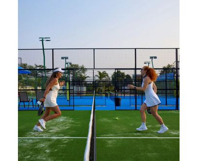 Teren de Padel Clasic