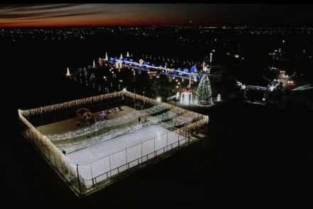Targul de Craciun Agigea a ales patinoarul ecologic Targul de Craciun Agigea a ales patinoarul ecologic