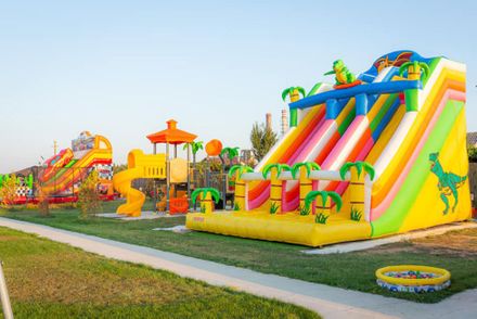 Amenajare complex de joaca interior si exterior La Tobogane, Craiova