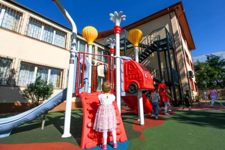 Amenajare complex de joaca exterior Gradinita nr. 162, Bucuresti