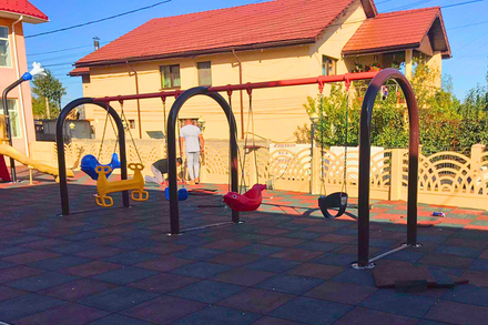 Amenajare complex de joaca exterior, Gradinita Caracal