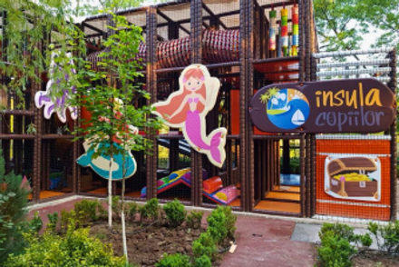 Amenajare complex de joaca de exterior Insula Copiilor, Herastrau