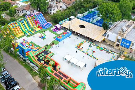 Mamaia Land – Cel mai iubit loc de joacă gonflabil din sud-estul României
