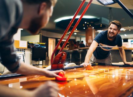 Air Hockey - printre cele mai profitabile jocuri electronice. Care sunt celelalte?