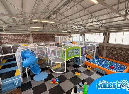 Color Joy – amenajare loc de joacă interior pe 205 m² în Suceava