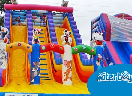  Hey Play Sibiu – loc de joacă gonflabil amenajat de Waterboyz România