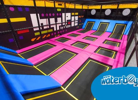 Parcul de trambuline de la Hype Play – proiect realizat de Waterboyz