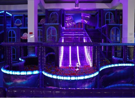 The first LED-lit playground in Romania: a Waterboyz project