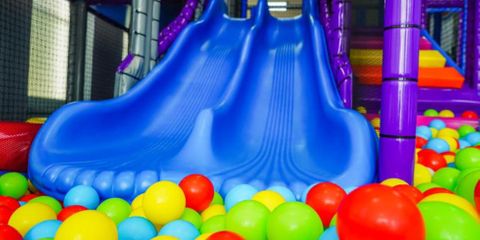 Amenajare loc de joaca de interior gradini a camigo cluj 9