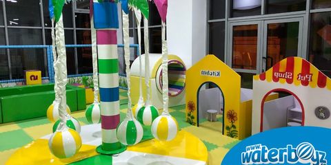amenajarea unui loc de joaca interior waterboyz 2