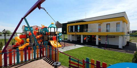 amenajare loc de joaca de exterior adventure land craiova 2 3