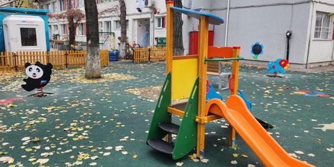 Transformarea Grădiniței 241 din București cu echipamentele Waterboyz Transformarea Grădiniței 241 din București cu echipamentele Waterboyz