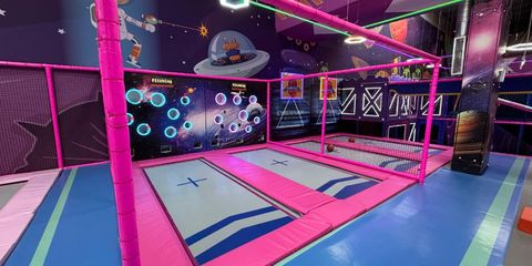 loc de joaca iasi jumpy trambuline waterboyz 10