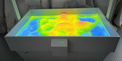masa interactiva AR cu nisip Explorarium 1 masa interactiva AR cu nisip Explorarium 1
