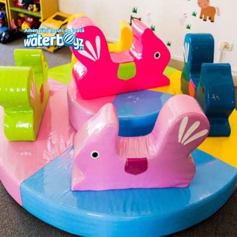Carusel mic interactiv pentru copii, cu animalute si fara acoperis, 3-12 ani